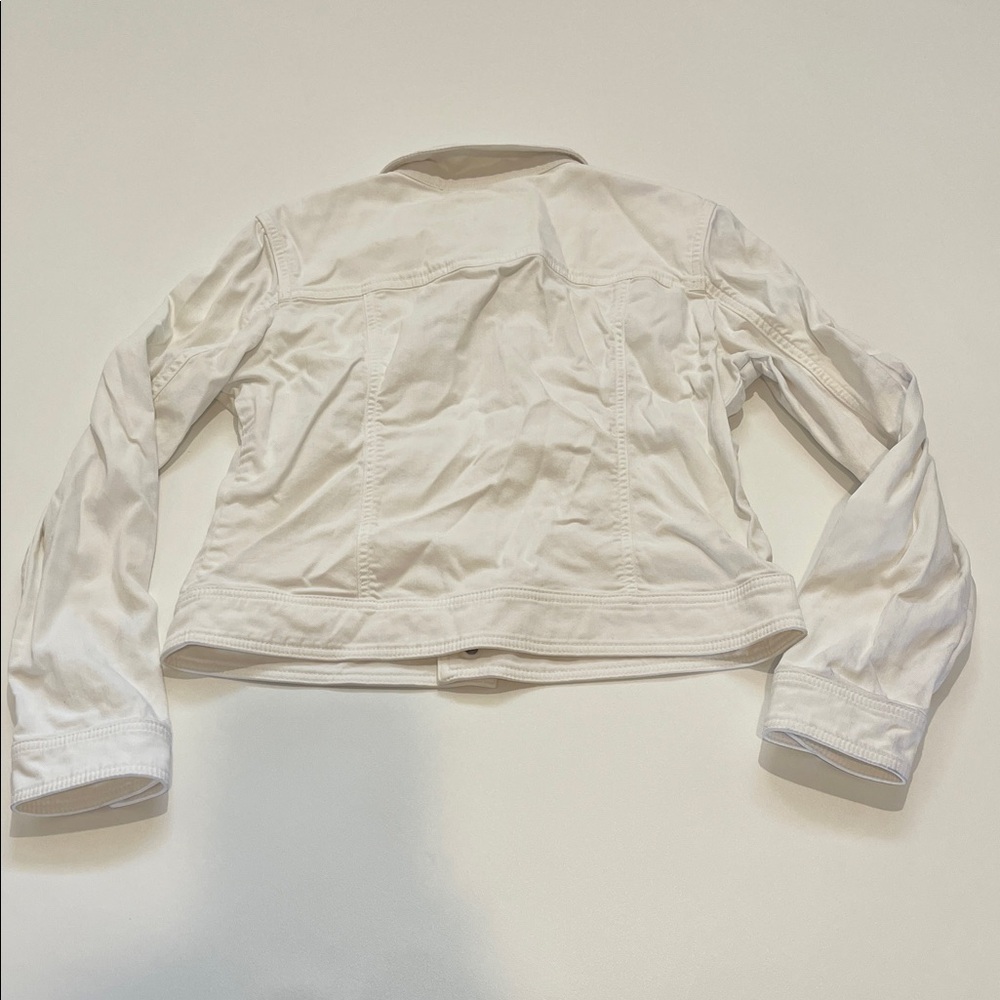 Tommy Bahama Women's White Denim Jacket - Picture 7 of 7